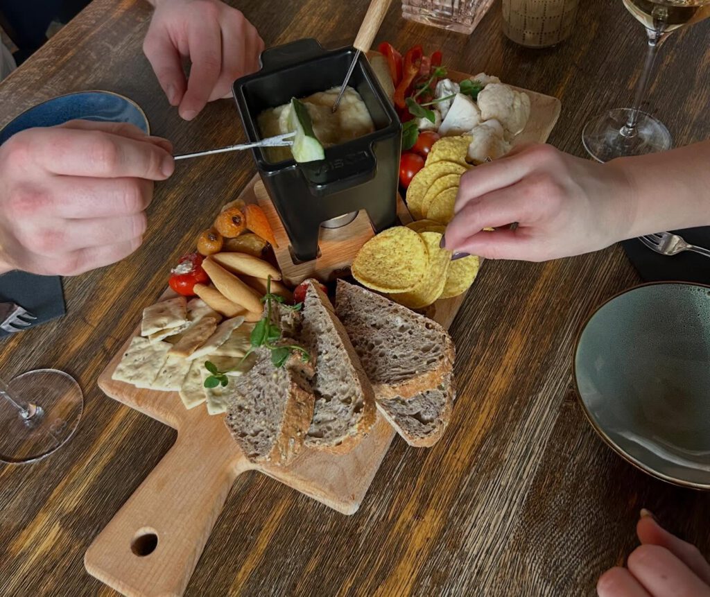 Instagram post from restaurant.de.waagh. This post is in position 2.