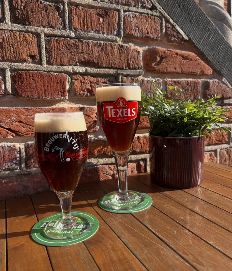 Instagram post from restaurant.de.waagh. This post is in position 0.