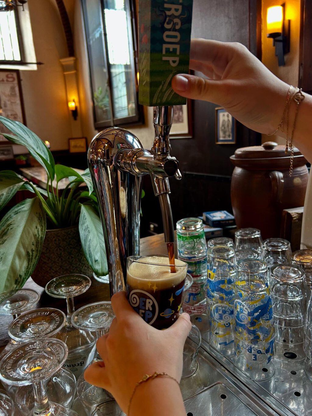 Instagram post from restaurant.de.waagh. This post is in position 1.