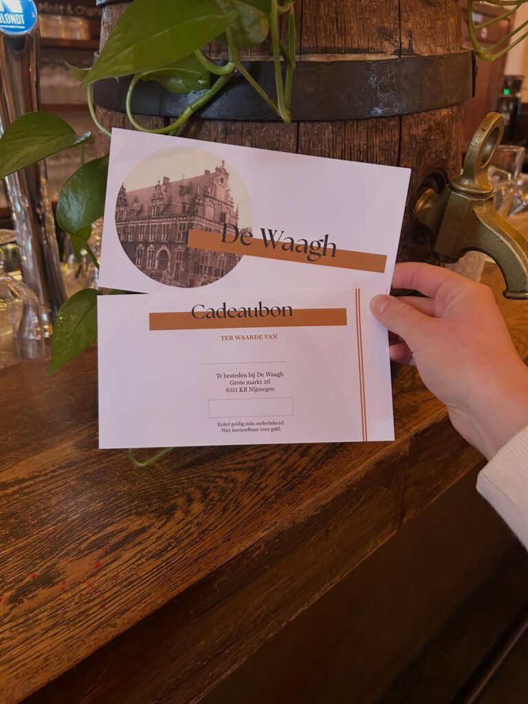 Instagram post from restaurant.de.waagh. This post is in position 1.