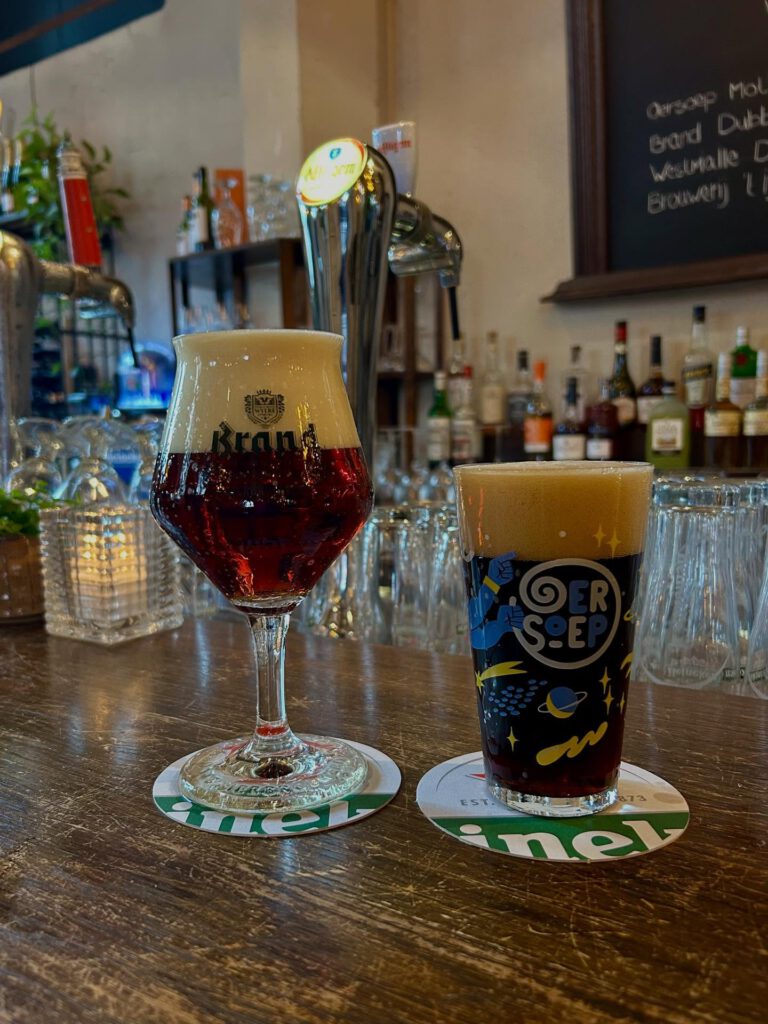 Instagram post from restaurant.de.waagh. This post is in position 3.